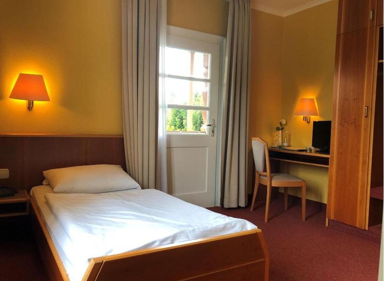 Hotel & Restaurant Weinberg Baden-Baden Esterno foto