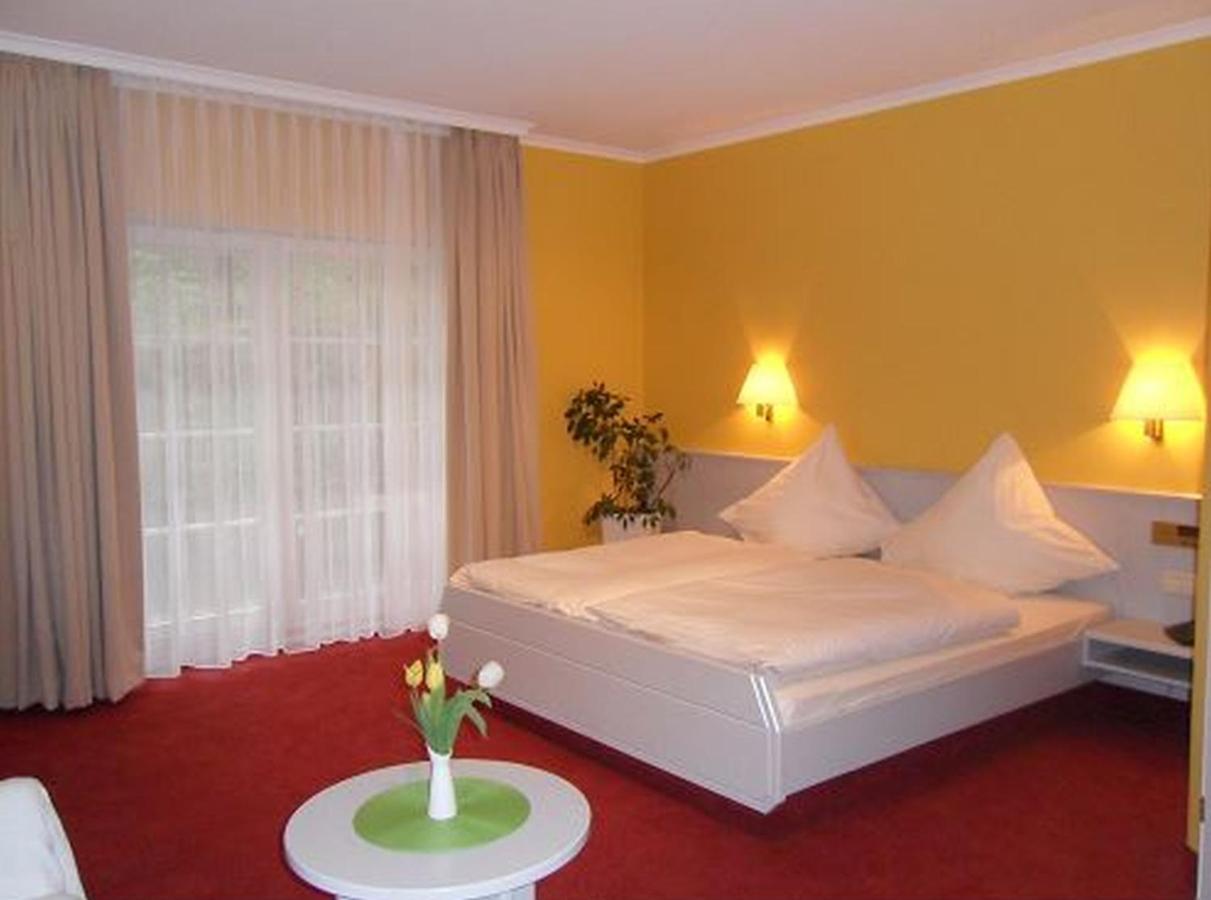 Hotel & Restaurant Weinberg Baden-Baden Esterno foto